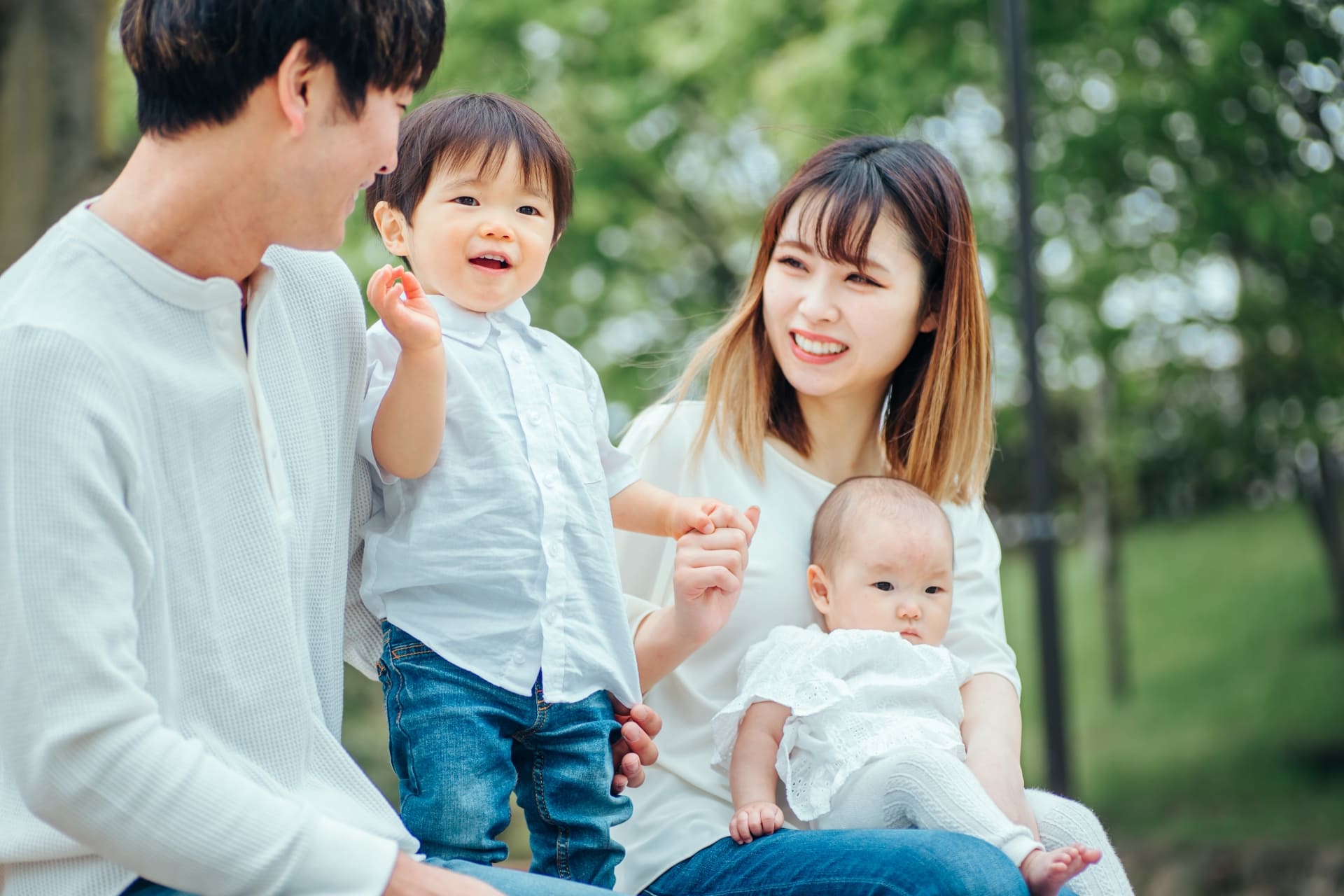 兄弟と赤ちゃんの上手な関わり方